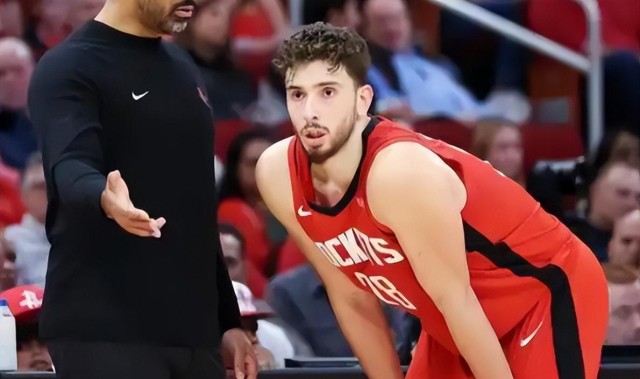 star sports下载-NBA常规赛明天2月6日赛程：火箭PK黄蜂，勇士PK太阳，湖人PK76人