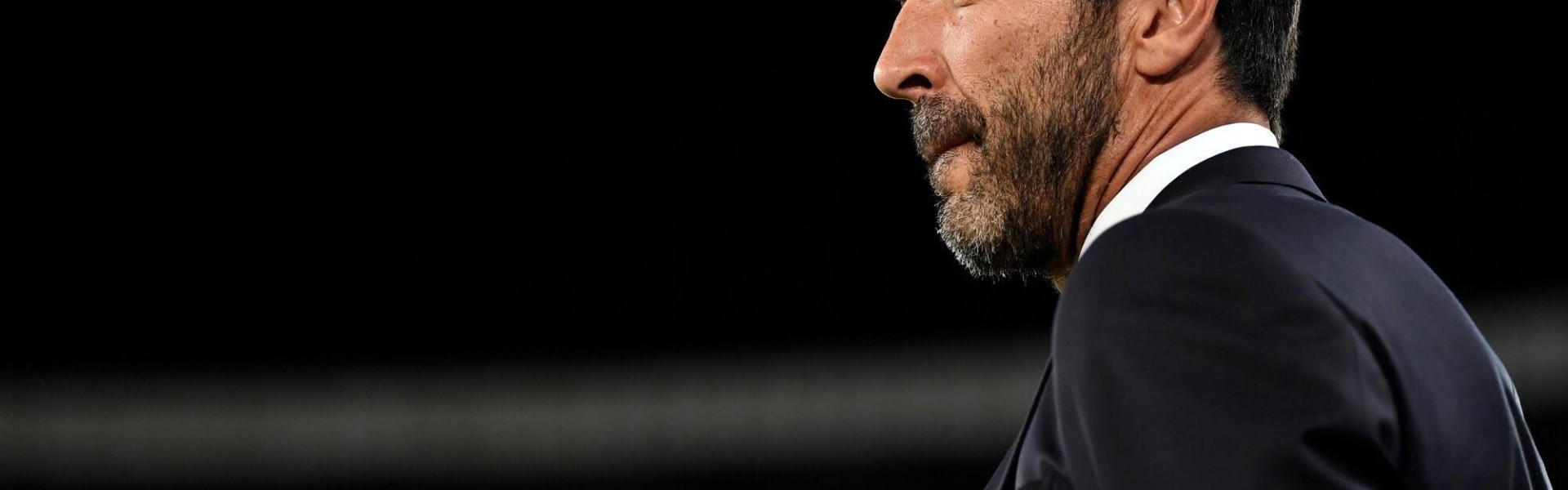 星空体育官网-布冯宣布辞职：在与波黑的比赛结束后一分钟，我就递交了辞呈